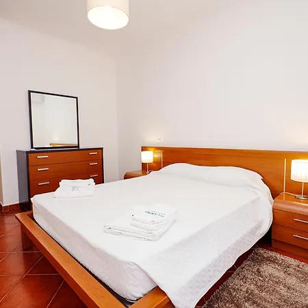 아파트 C24 - Sandy Way 3 Bed In