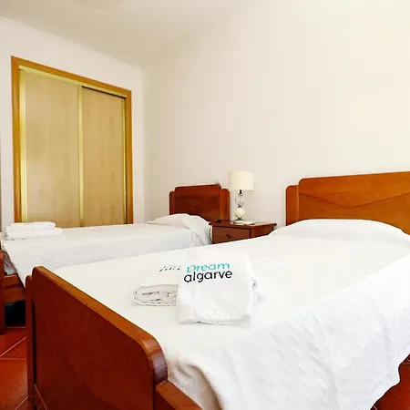 C24 - Sandy Way 3 Bed In * Lagos