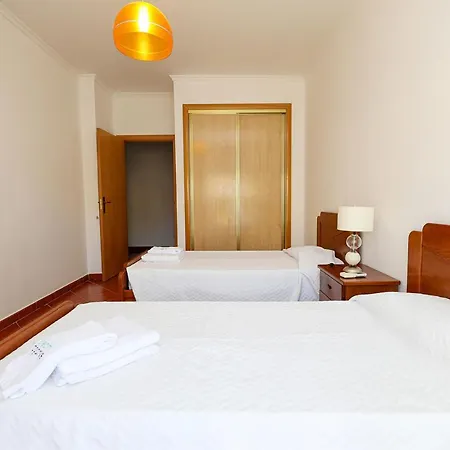 C24 - Sandy Way 3 Bed In * Lagos