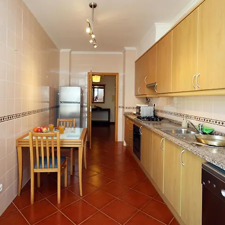 C24 - Sandy Way 3 Bed In