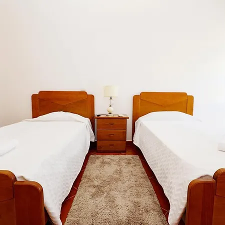 C24 - Sandy Way 3 Bed In Lagos